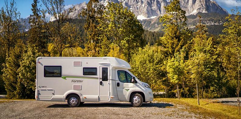 Forster camper buitenaanzicht
